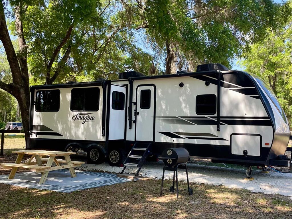 Olympos Run camper rental in Ocala, Florida.